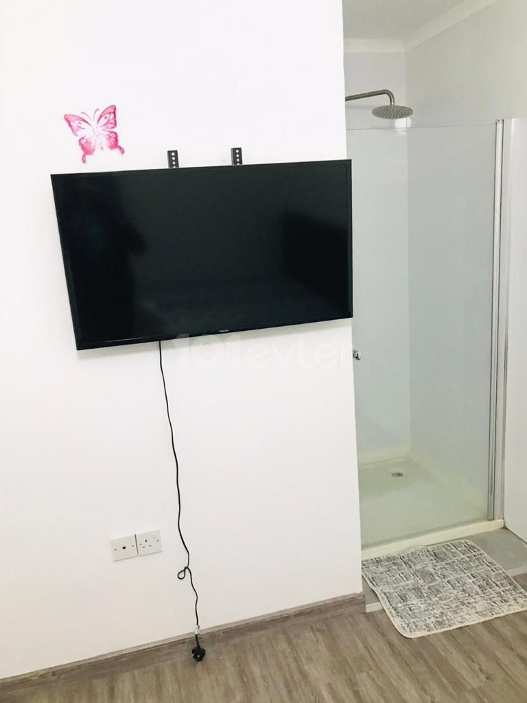 3 + 1 Furnished Apartment for Sale in Küçük Kaymaklı!!! ** 