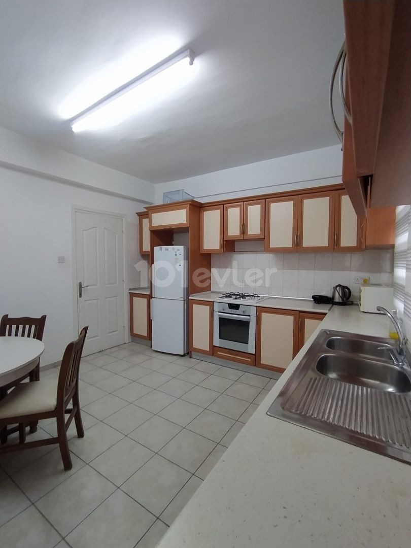 Flat To Rent in Küçük Kaymaklı, Nicosia