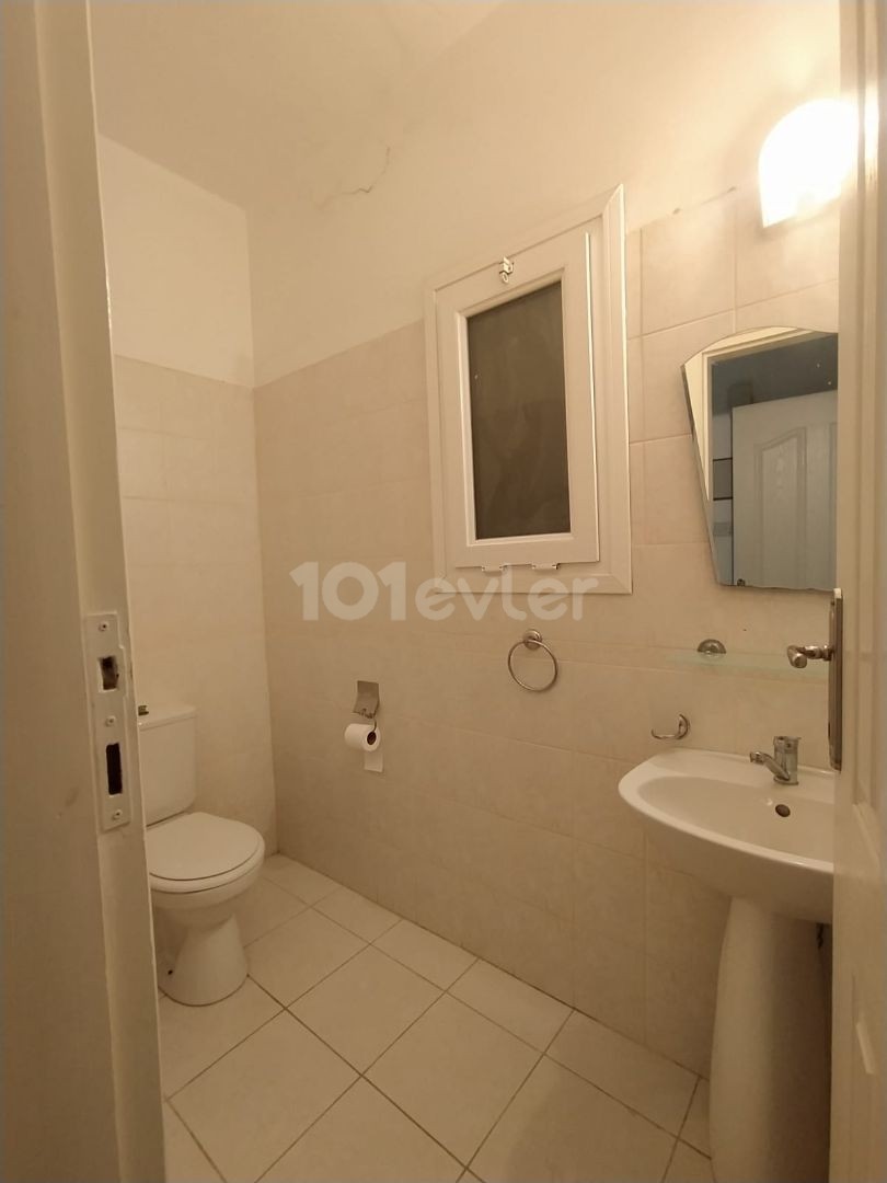 Flat To Rent in Küçük Kaymaklı, Nicosia