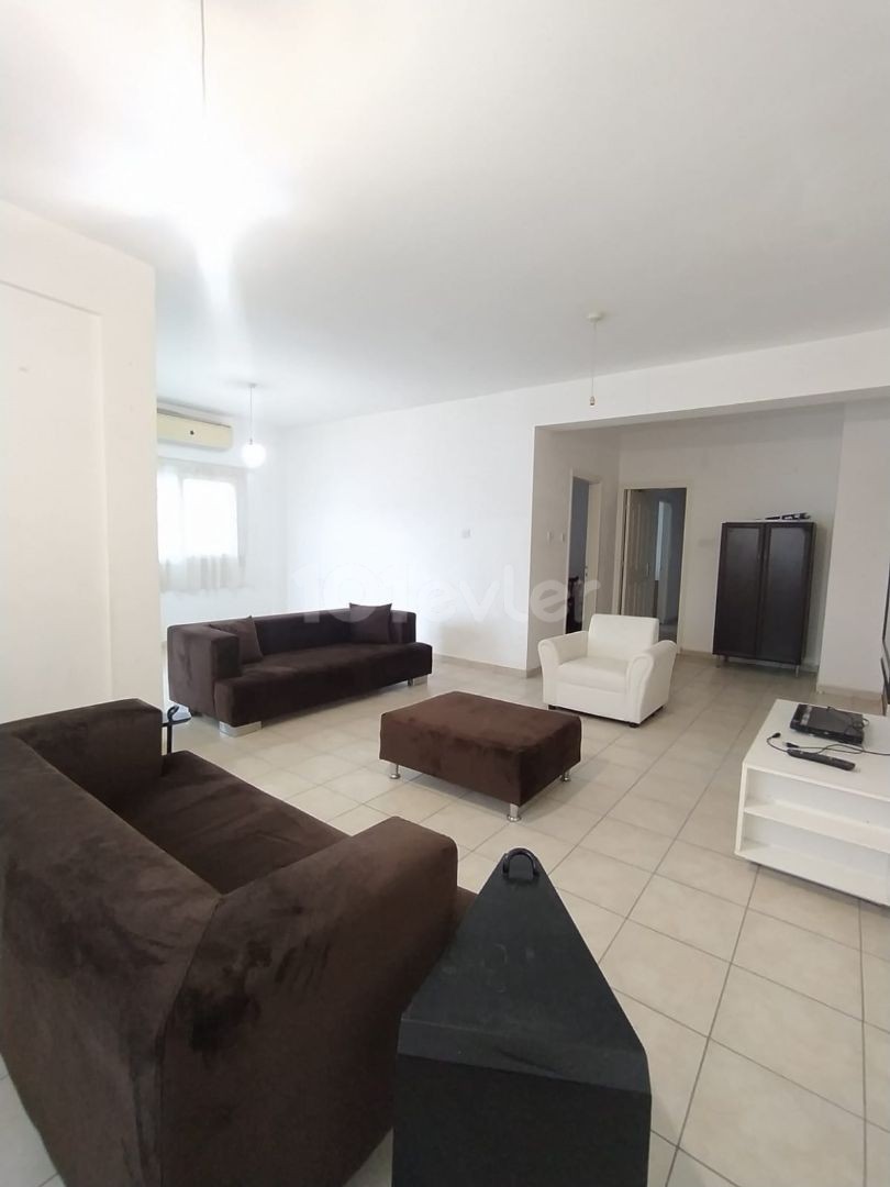 Flat To Rent in Küçük Kaymaklı, Nicosia