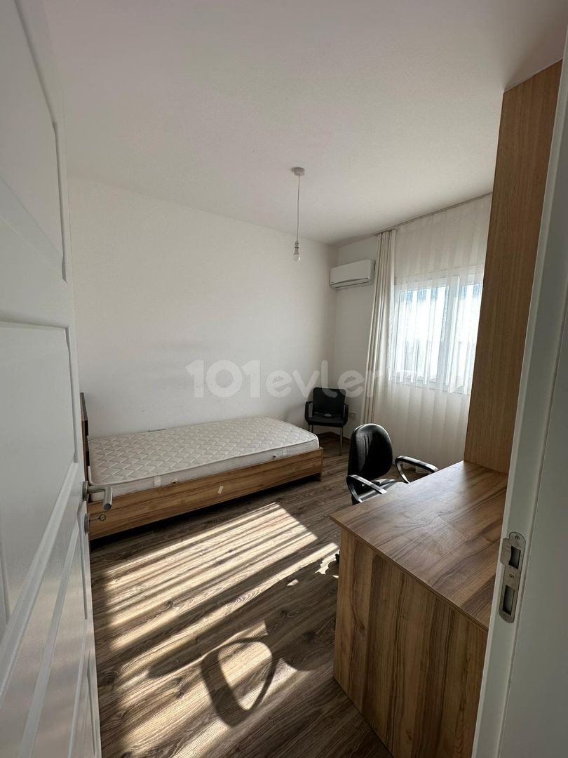 Küçük Kaymaklı Bölgesinde Kiralık 2+1 Daire !!!