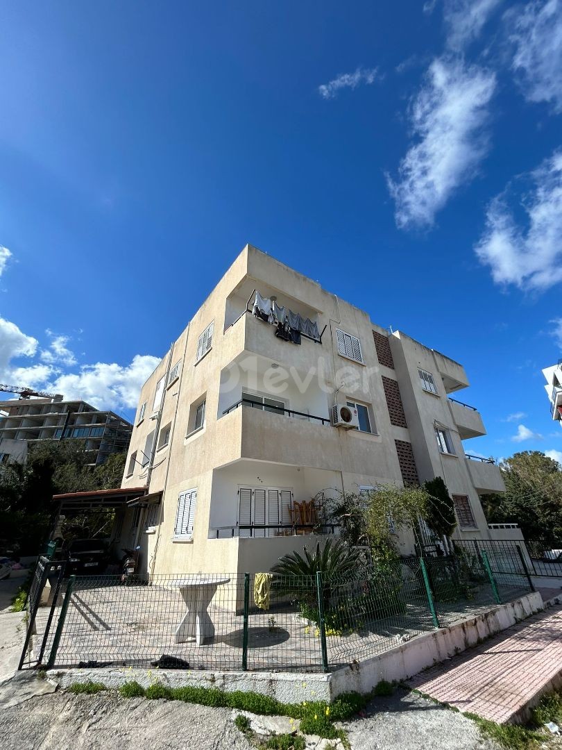 3+1 Flat for Sale in Kyrenia Zeytinlik Area!!!