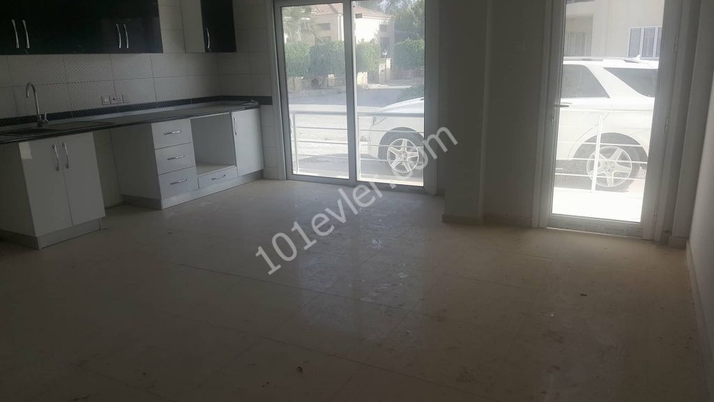 Flat For Sale in Küçük Kaymaklı, Nicosia