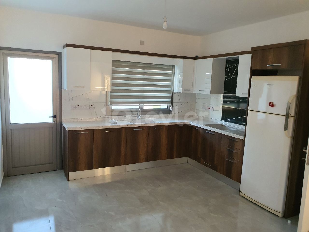 2+1 APARTMENT FOR RENT IN ALAYKÖY