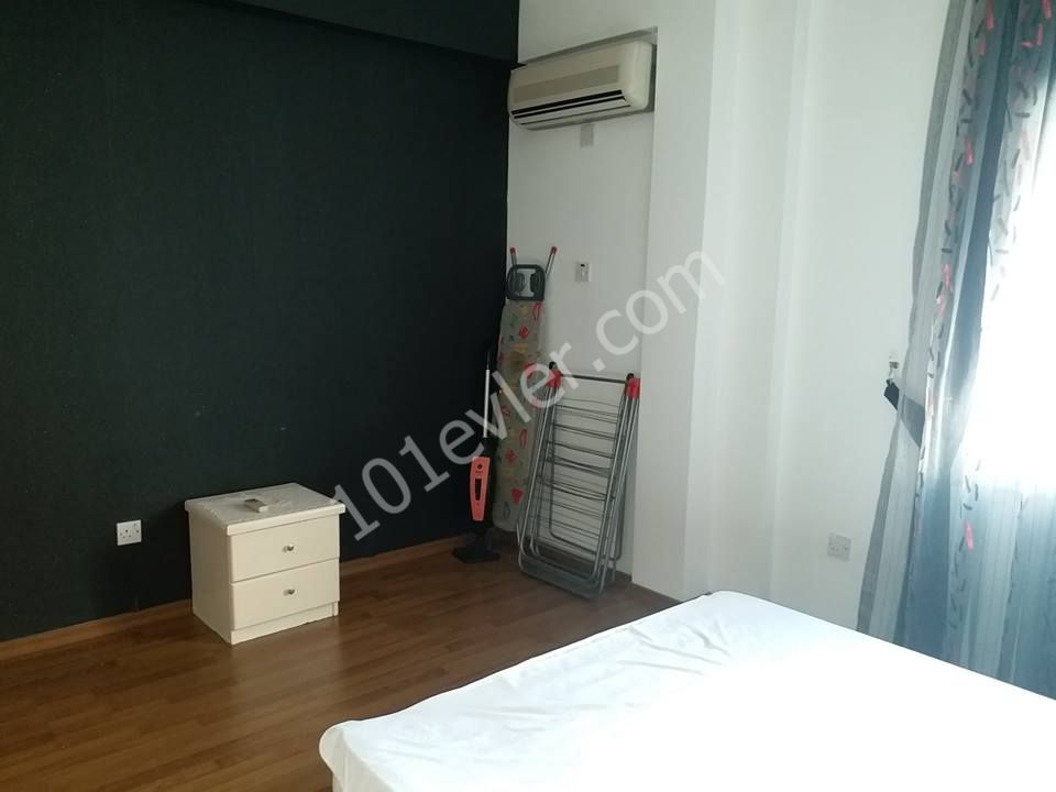 Flat To Rent in Girne Merkez, Kyrenia