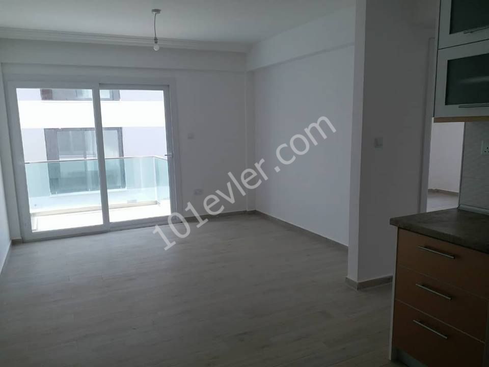 OSCAR YANI EBEBEGİN BANYOLU SATILIK DAİRE 66000 STG