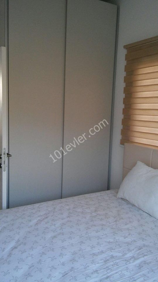 Flat To Rent in Alsancak, Kyrenia