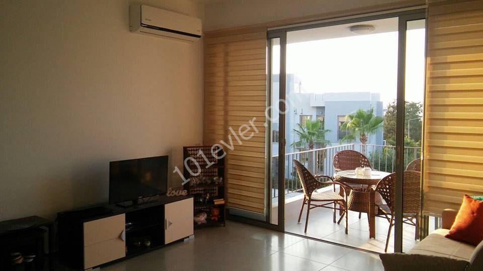 Flat To Rent in Alsancak, Kyrenia