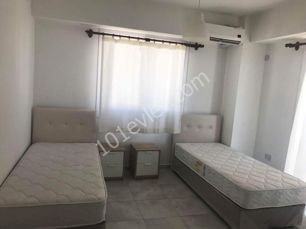 GÖNYELİ ESKİ DÜNYA OTO YANI GÖNYELİ ALAYKÖY ÇEMBERİNDE 2+1 aylık ödemeli apartman dairesi 2 depozito 1 kira 1 komisyon. 05338376242