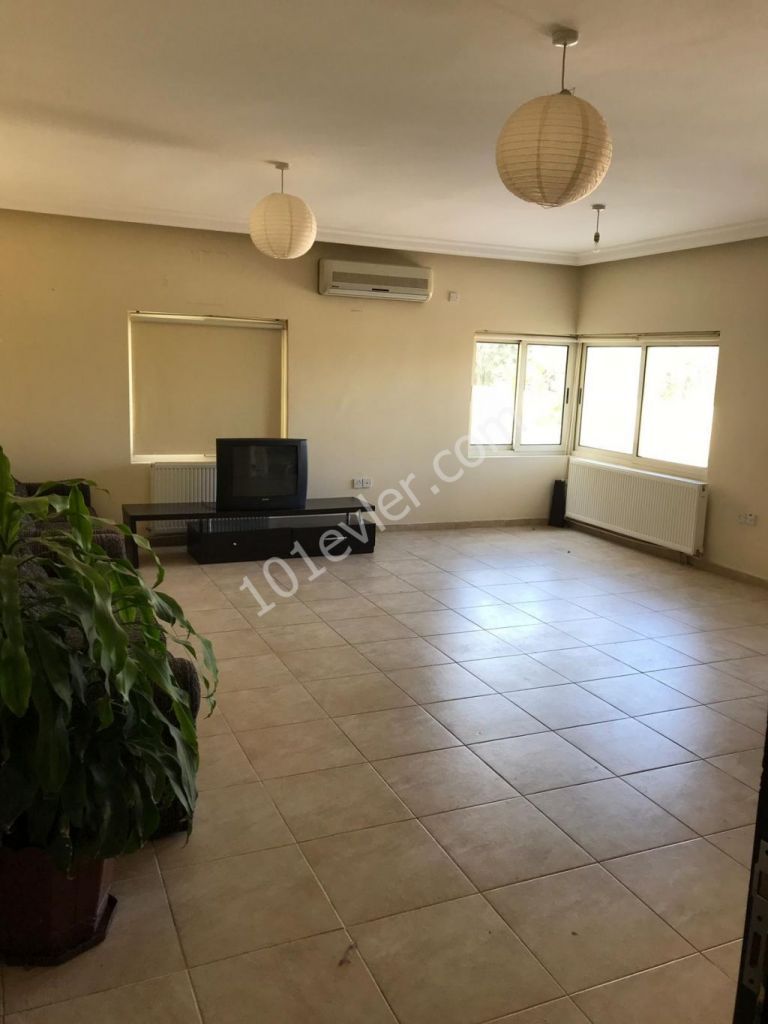 Flat For Sale in Alsancak, Kyrenia