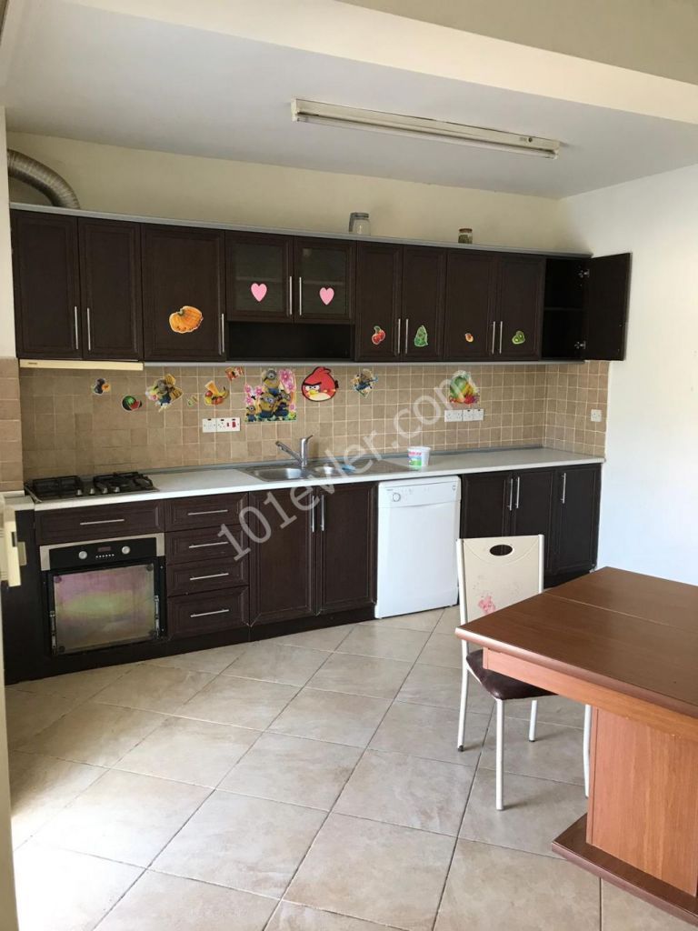 Flat For Sale in Alsancak, Kyrenia