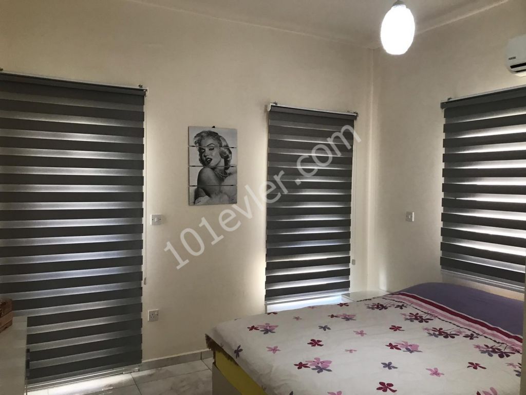 Flat To Rent in Alsancak, Kyrenia