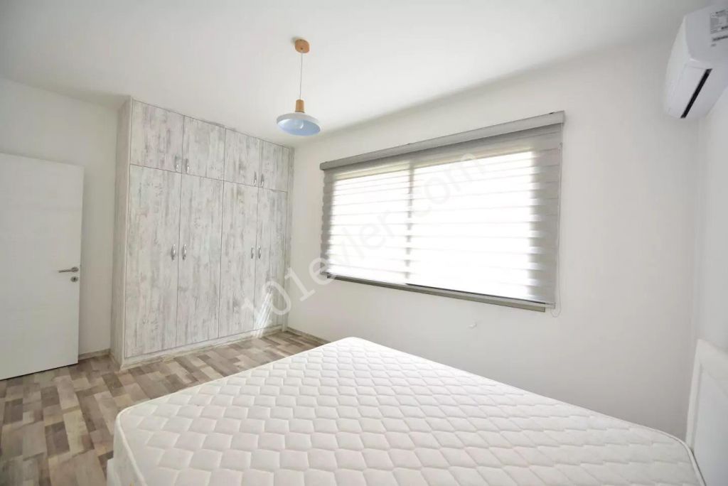 Girne Ciklos'ta Almahara Club yakınında havuzlu site içerisinde kiralık full lüks eşyalı deniz manzaralı geniş apartman dairesi.05338376242