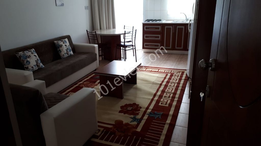 Flat To Rent in Girne Merkez, Kyrenia