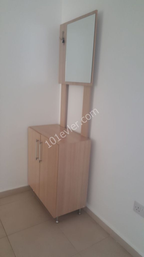 Flat To Rent in Girne Merkez, Kyrenia