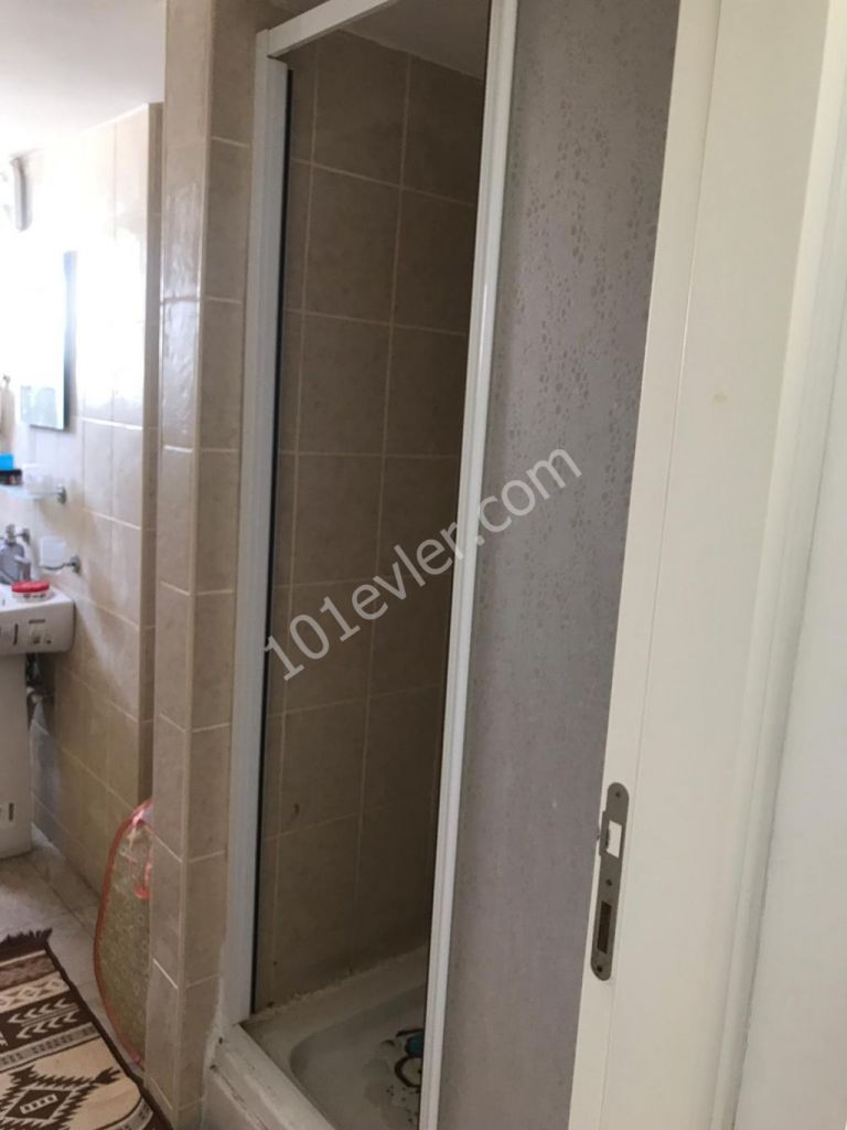 Flat To Rent in Girne Merkez, Kyrenia