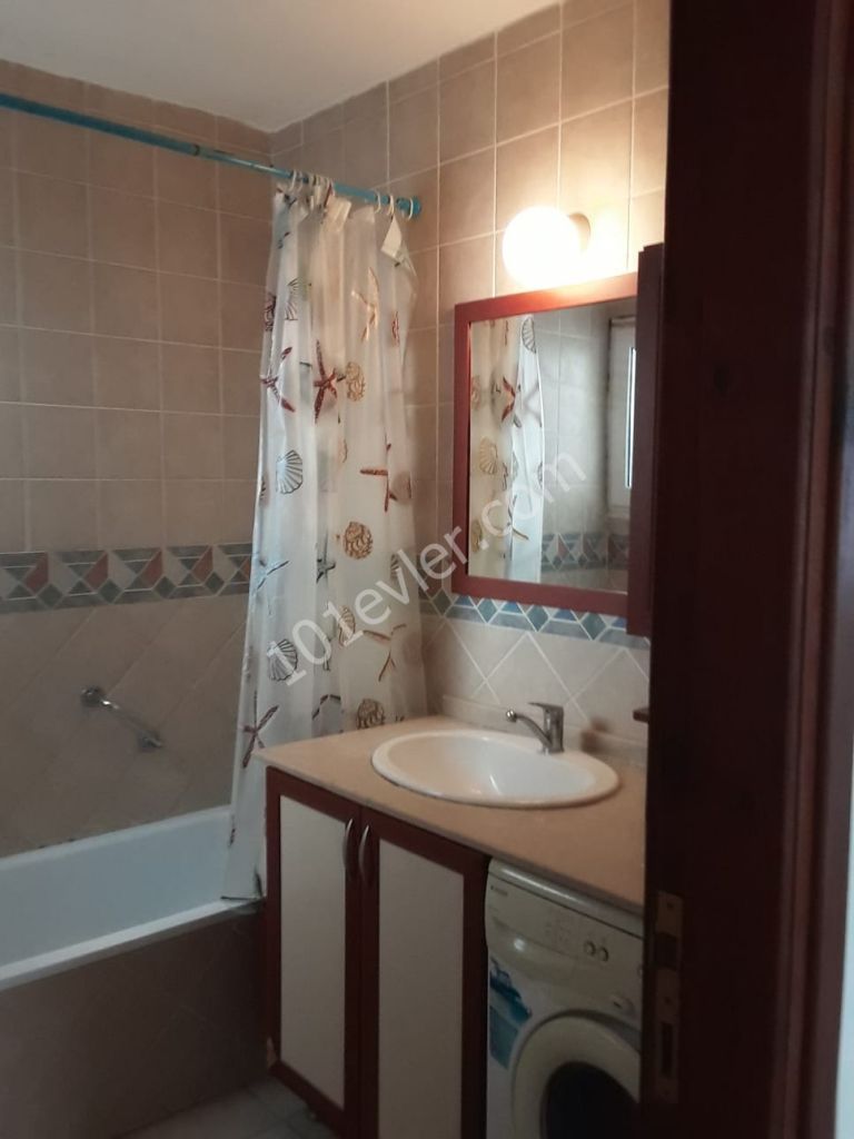 Flat To Rent in Girne Merkez, Kyrenia