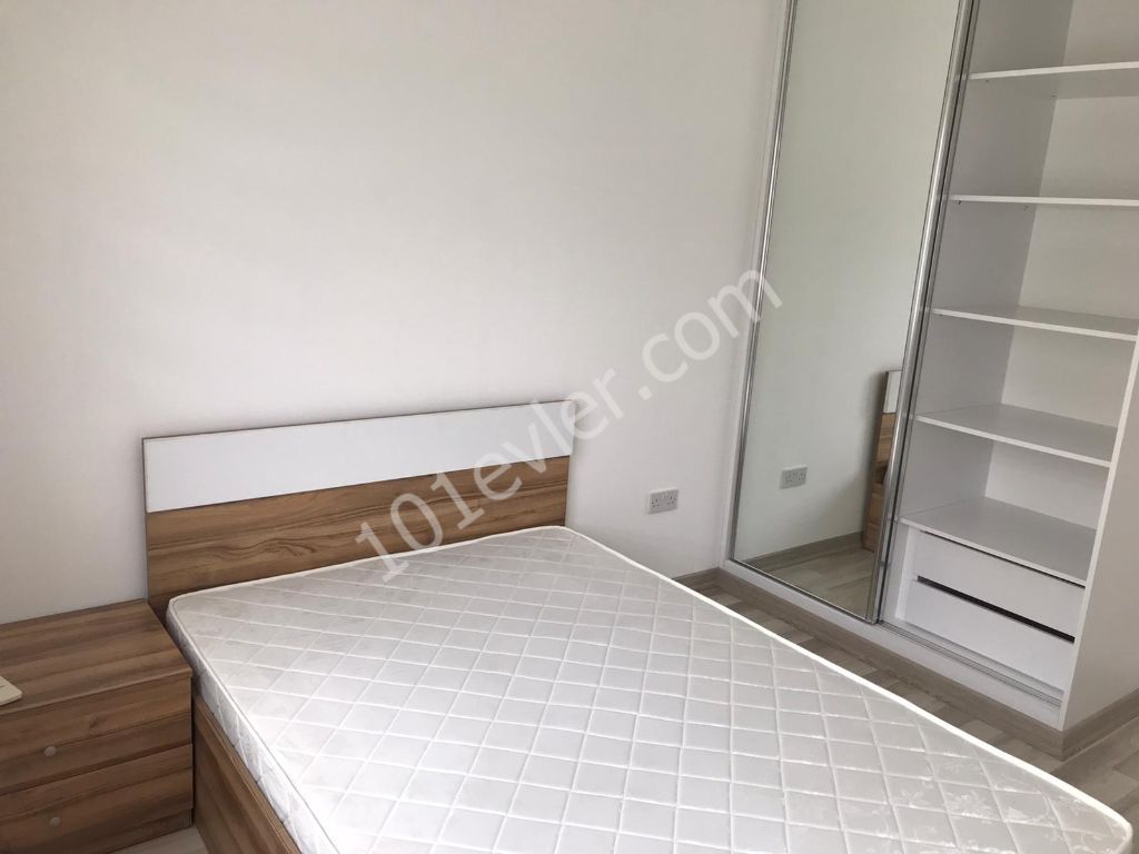 girne merkezde eski astro marketin orda kendini kanıtlamış piyasadaki en kaliteli yapılardan birinde kiralık 1+1 full eşyalı daire... 450 STG 05338445618