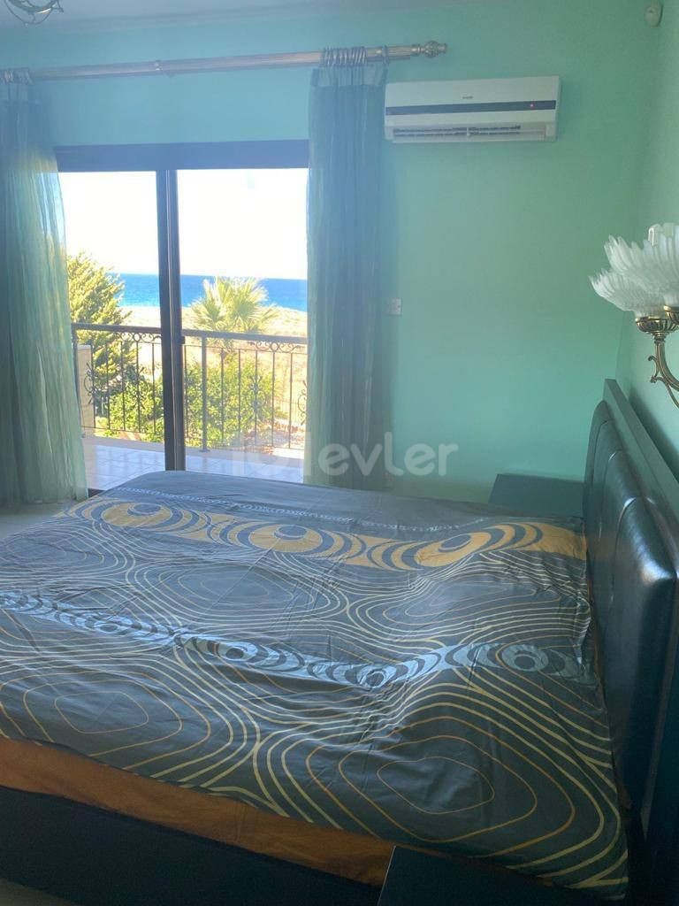 3+1 Villa ğünlük kira Karşiyaka, Girne