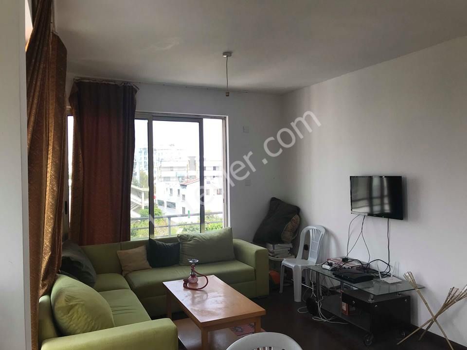 girne merkezde rix sitesinde yatırım amaçlı veya kendiniz için satılık 2+1 full eşyalı daire tüm vergileri kdv si ödenmiş koçanı eşdeğerdir..  05338445618