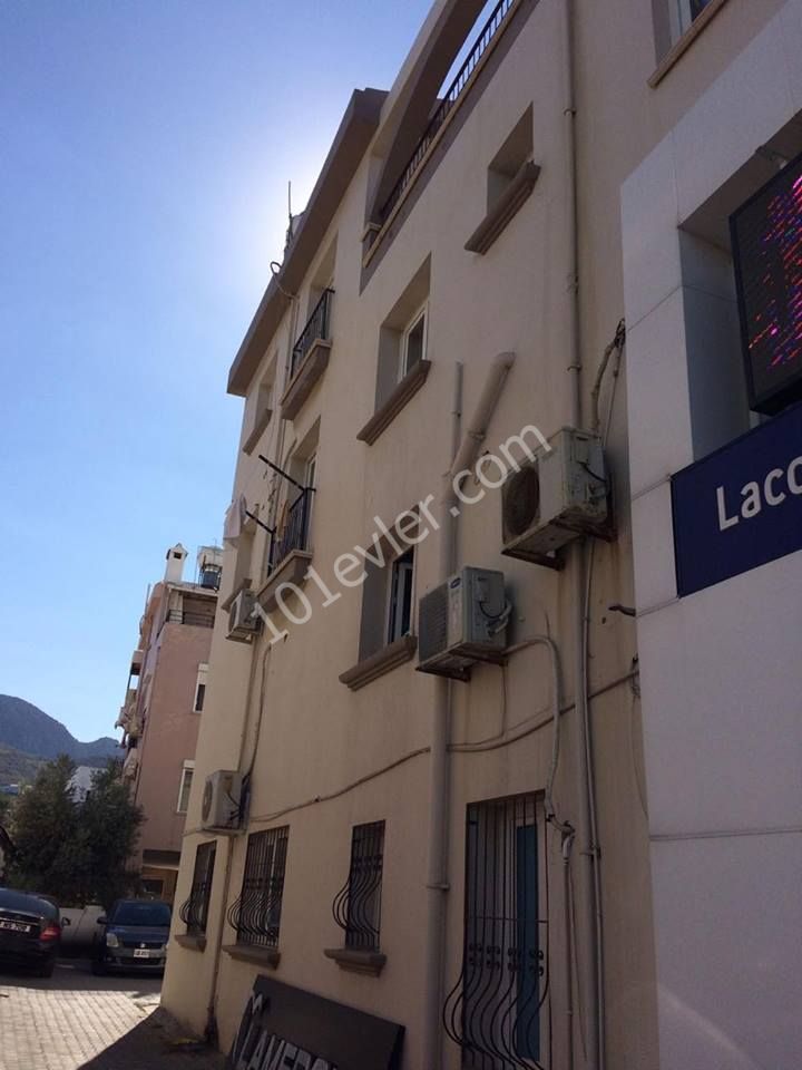 Flat To Rent in Girne Merkez, Kyrenia