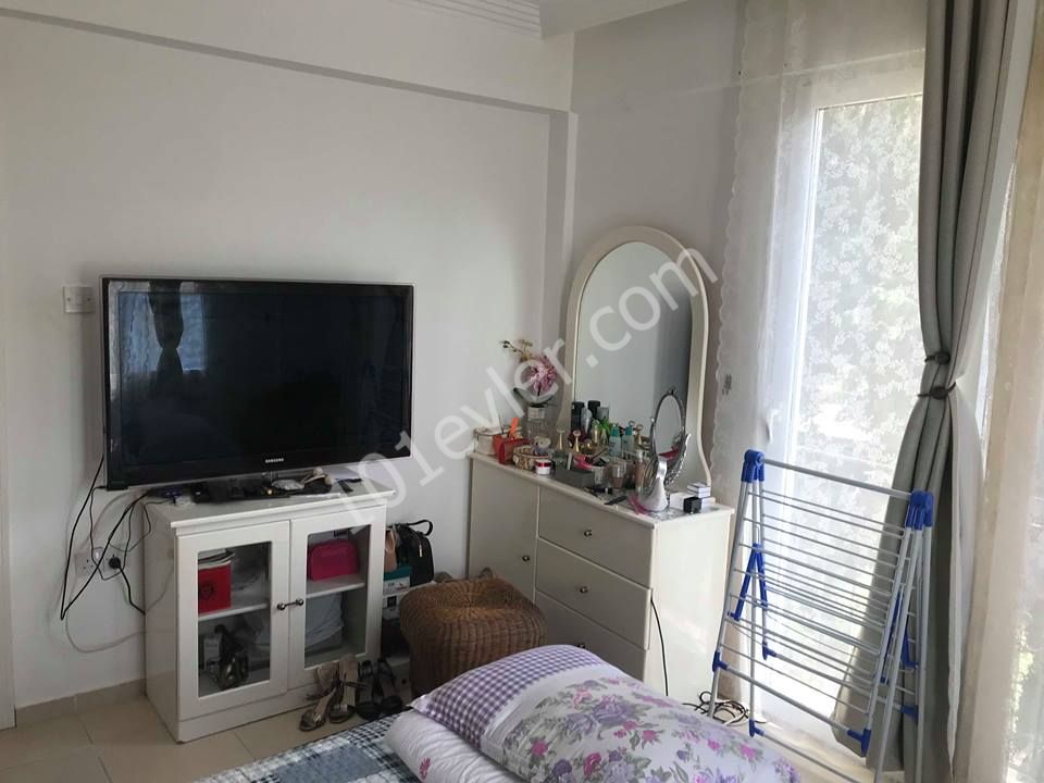 Flat To Rent in Alsancak, Kyrenia