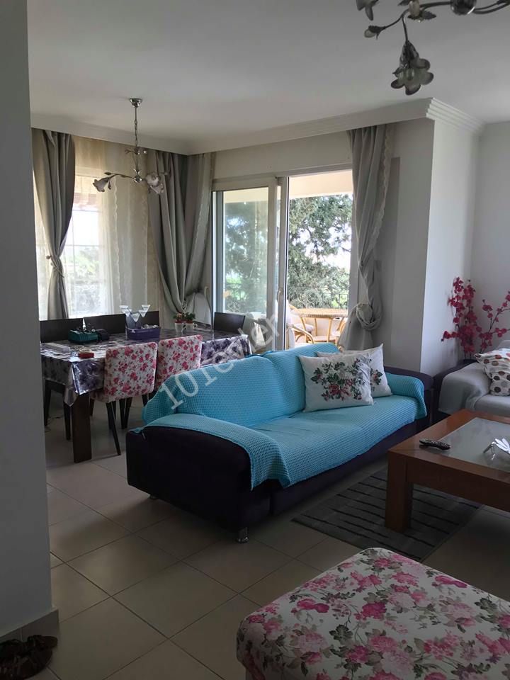 Flat To Rent in Alsancak, Kyrenia