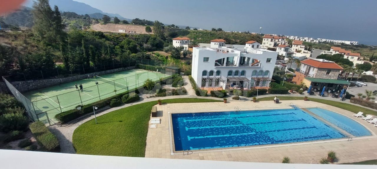 2 BEDROOM PENTHOUSE APARTMENT FOR SALE IN KYRENIA BAHCELI !! WITH POOL AND TENNIS COURT ON SITE !!