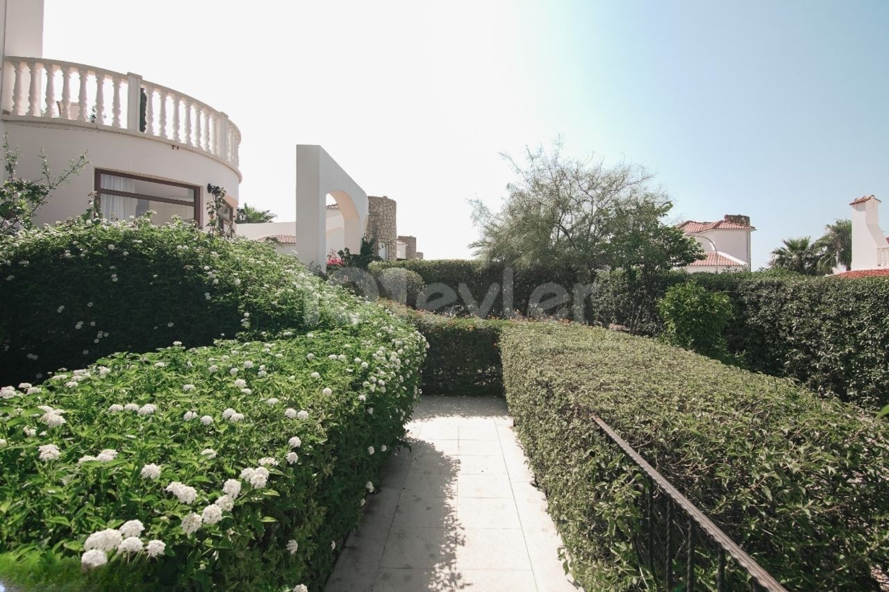 3 BEDROOM VILLA WITH A POOL IN BAHCELI KYRENIA WITH SEA VIEWS !!