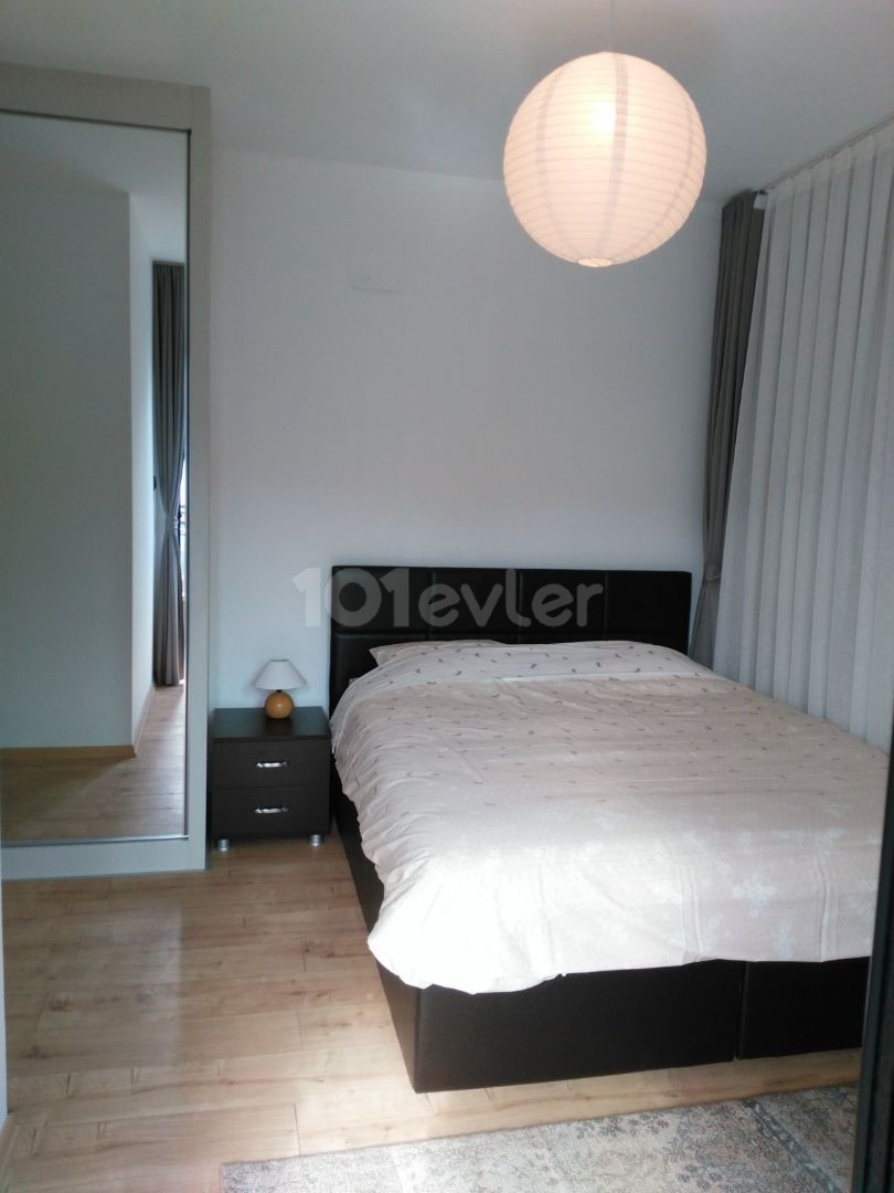 2 Bedroom Flat for Rent in Kyrenia Center (Barış Park Area)