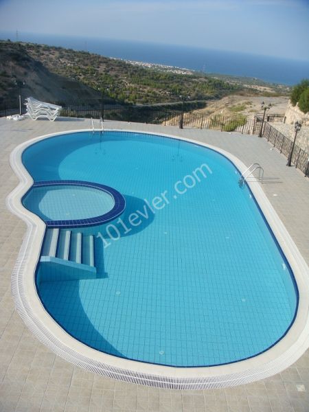 GIRNE/KYRENIA ARAPKOY Two Bedroom Apartment with amazing Mountain View! Ref: AY505