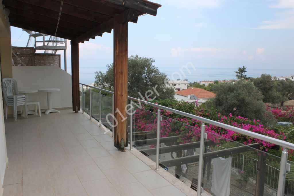 360 Degree Sea & Mountain Views from Two Bedroom Top Floor Apt with Private Roof Terrace. Ref: EE584