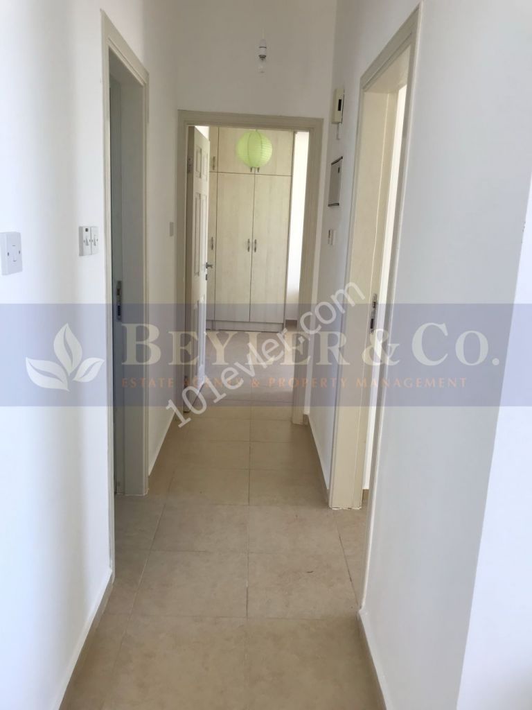 2 + 2 fully furnished, top floor apartment