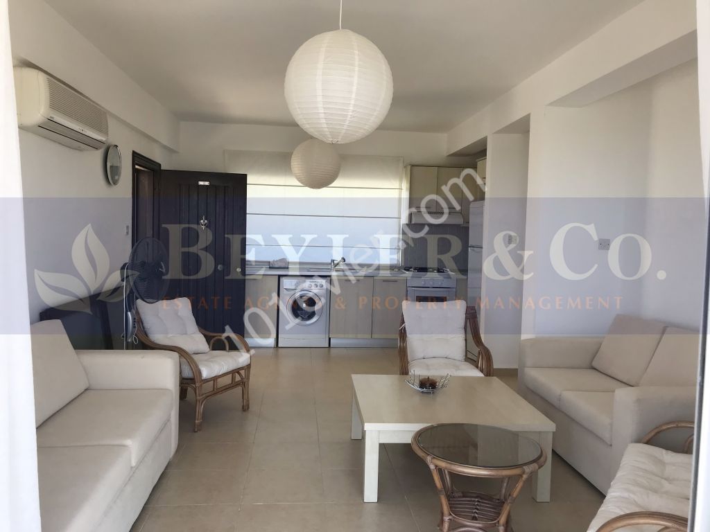 2 + 2 fully furnished, top floor apartment