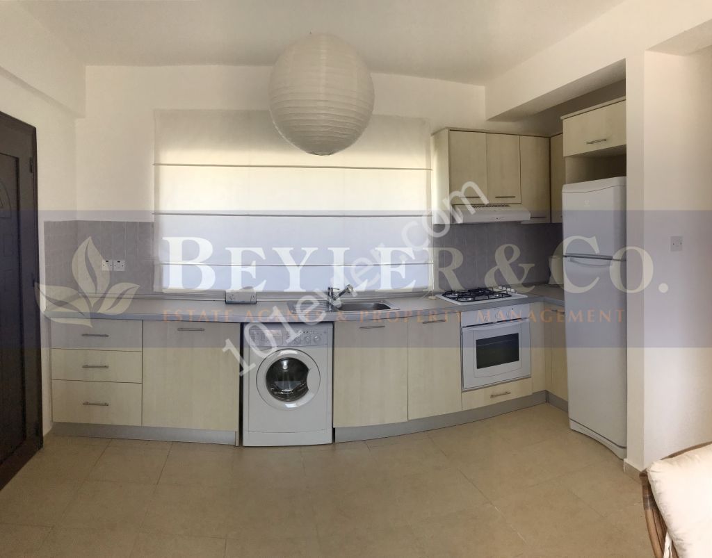 2 + 2 fully furnished, top floor apartment