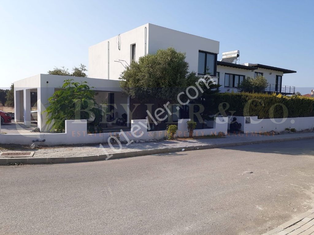 Luxury 4 + 3 villa in Ozankoy with private pool - Ref: OY541