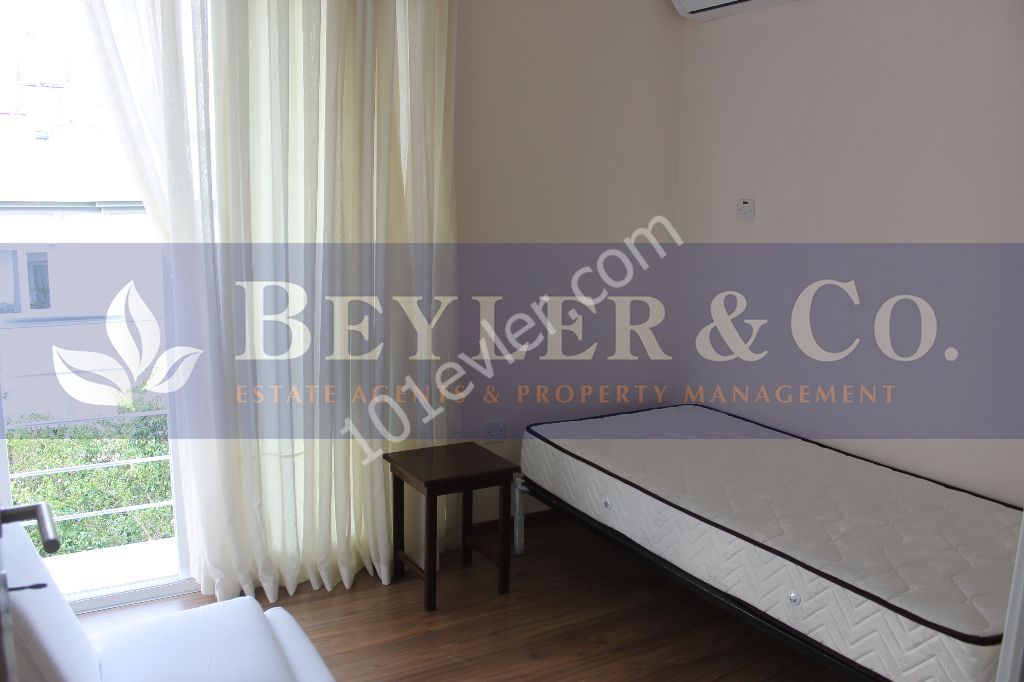 **PRICE REDUCED** 2 + 1 fully furnished apartment in Central Kyrenia - Ref: GE513