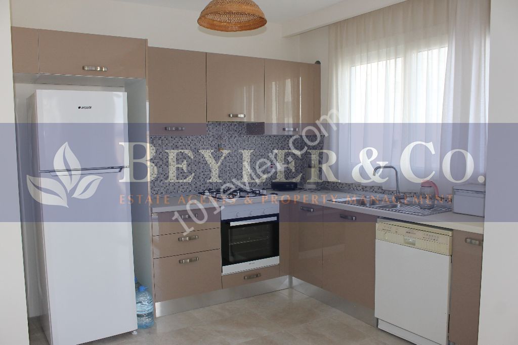 ** Preis DUSTU * * Kyrenia Zentrum de, ful esyali 2 + 1 Wohnung-Ref: GE513 ** 