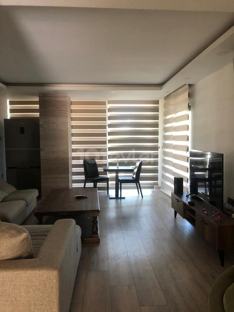 2+1 Wohnung zum Verkauf in Kyrenia Central de Site ** 