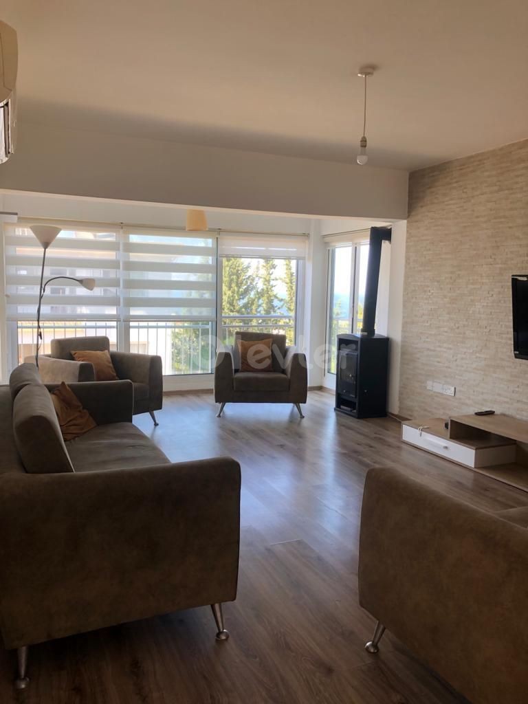 2 + 1 Apartment for Sale in Kyrenia Çatalköy ** 