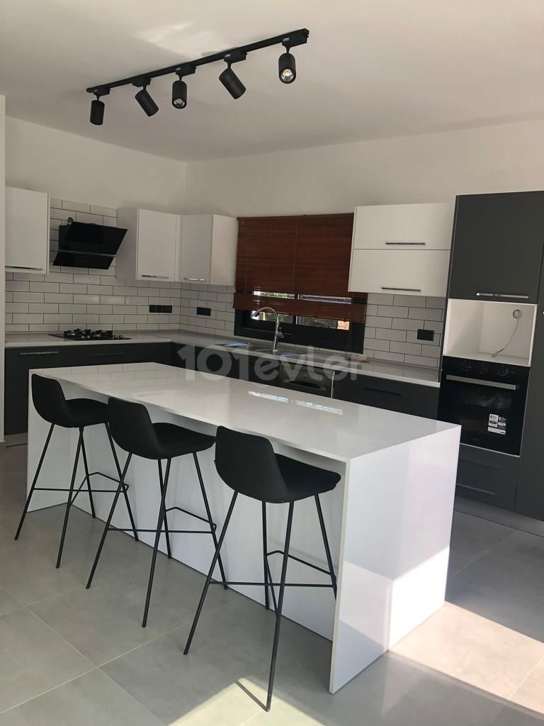 Girne Çatalköy'de  3+1 Villa