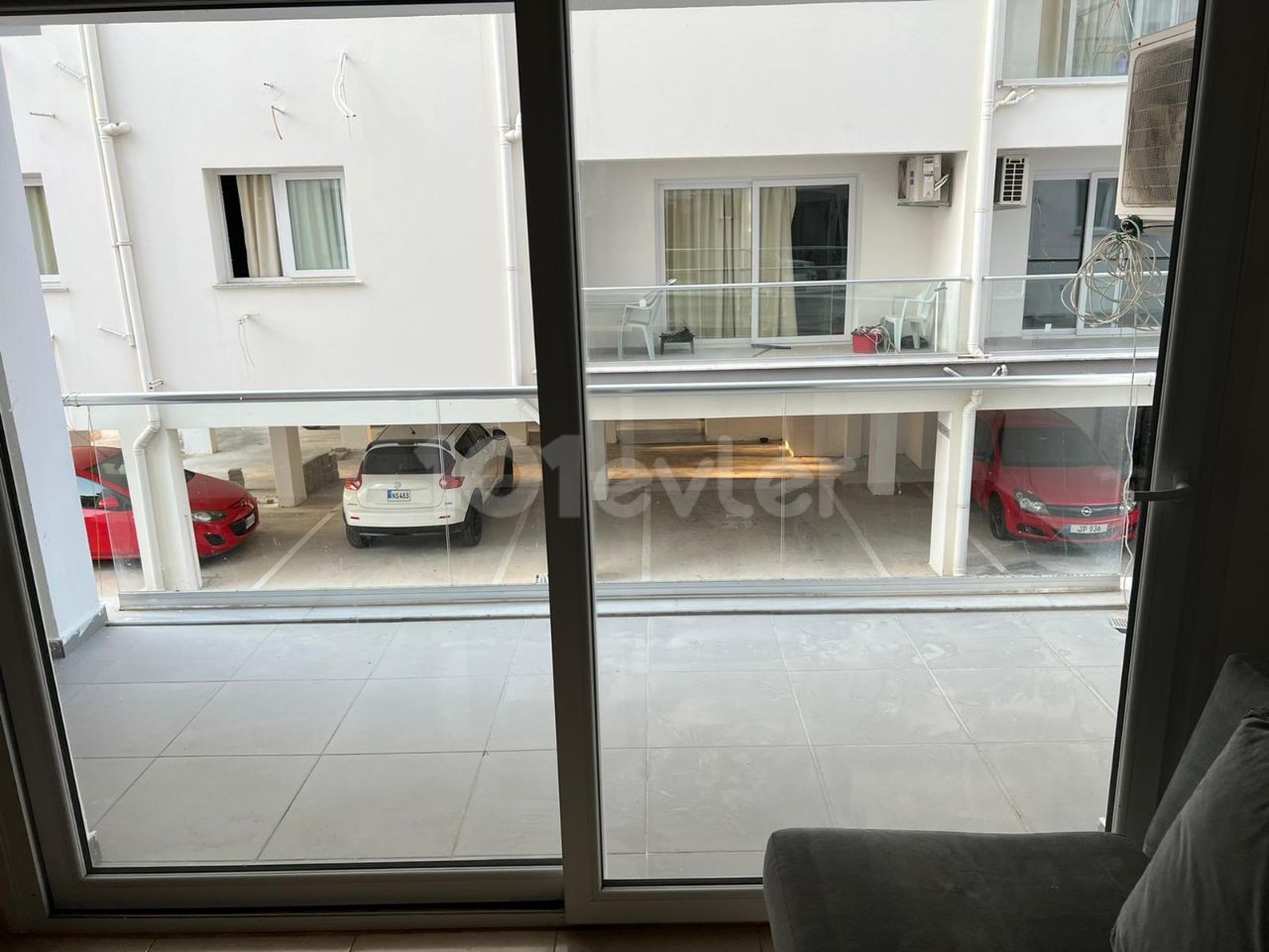 Zu verkaufen 3+1 Wohnung in der Nähe von Girne Teachers' House