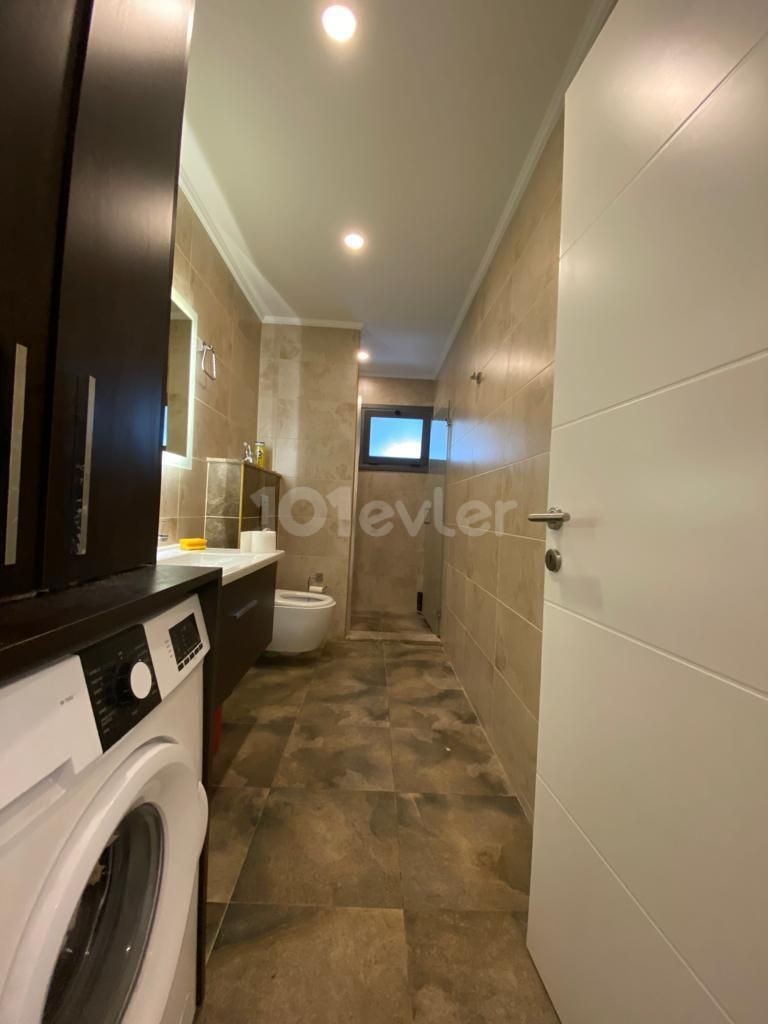 Flat For Sale in Yukarı Girne, Kyrenia