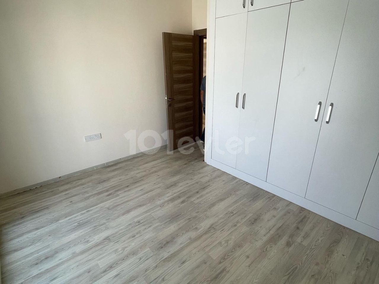 2+1 Flats for Sale in Kyrenia Ezic Area