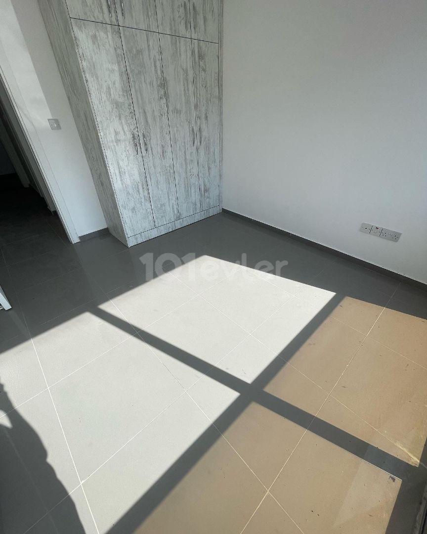 Flat For Sale in Yukarı Girne, Kyrenia