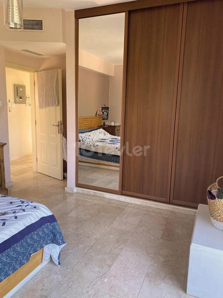 Girne Alsancak'ta 3+1 Satılık Villa 