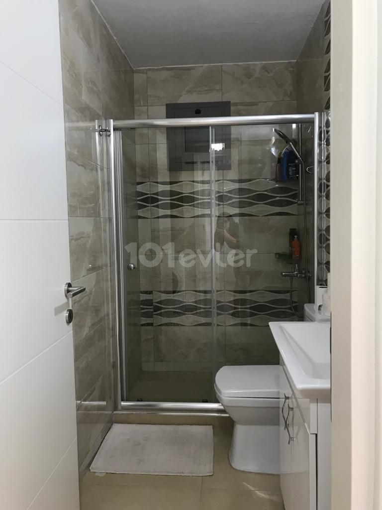 Flat For Sale in Aşağı Girne, Kyrenia