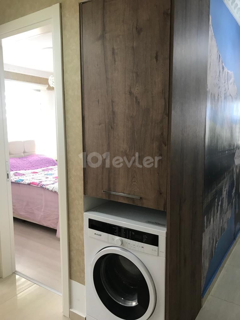 Girne Merkezde Satılık 2+1 Daire