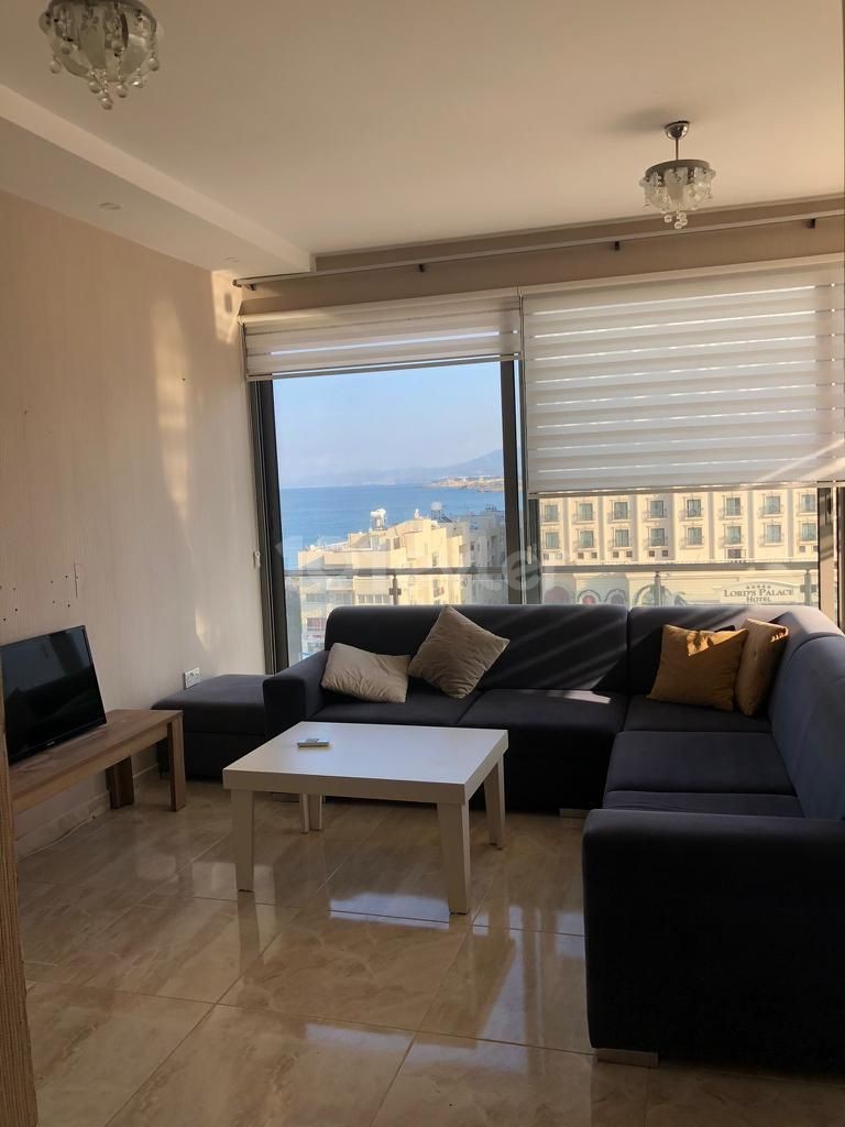 Zu verkaufen 2+1 Wohnung in Kyrenia Zentrum