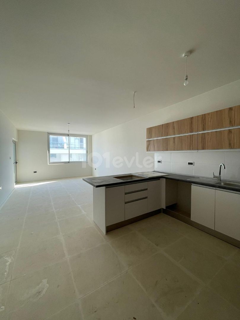 Flat For Sale in Aşağı Girne, Kyrenia